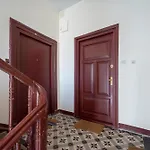 Hoza 61 Superior By Bookinghost Apartman
