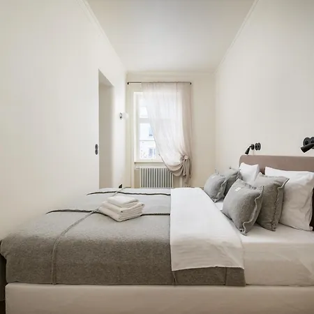 Hoża 61 Superior By Bookinghost Apartament Warszawa